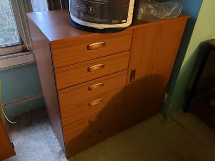 Photo of free Various Mid-Century Schreiber chests of drawers (Finchampstead RG40) #1