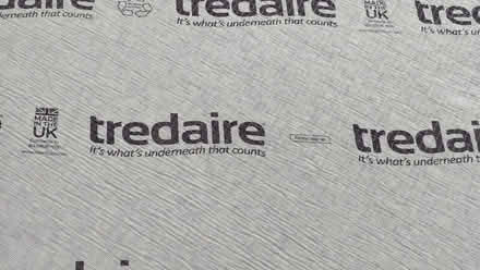 Photo of free Nice grey carpet 3.2m x 2.8m (CT20) #4