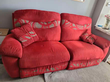 Photo of free 2 seater large electric recliner (Exmouth) #2