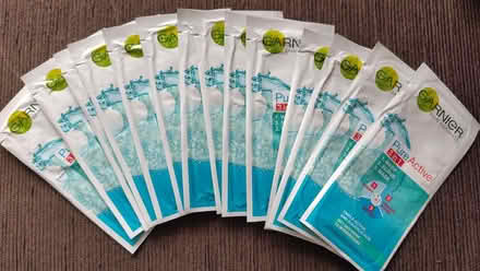 Photo of free Oily skin Fash scrub/was/masks samples (Lower Walkley S6) #1