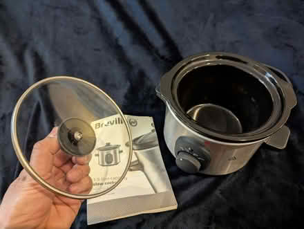 Photo of free Small slow cooker (Irlams o' th' Height M6) #2