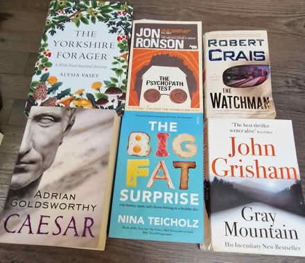 Photo of free Books Various (Horsham Station) #1