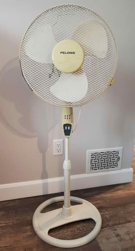 Photo of free Floor fan (Kanata Stittsville) #1