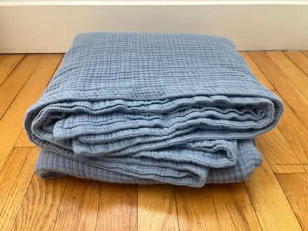 Photo of free 3x twin cotton blankets (Walden - North Porter Square) #2