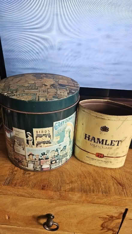 Photo of free Old tins (Ryhill WF4) #2