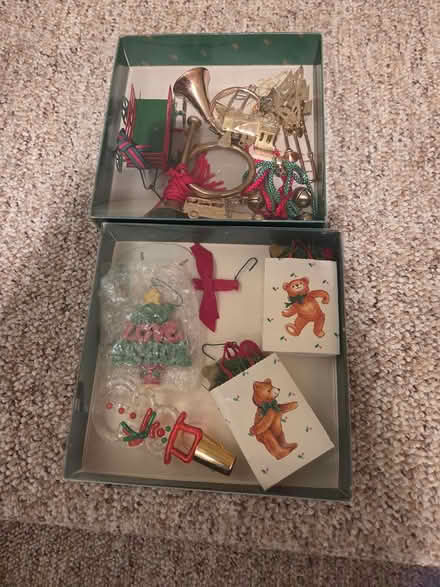 Photo of free Christmas Decor (Clinton Township 48038-5314) #1