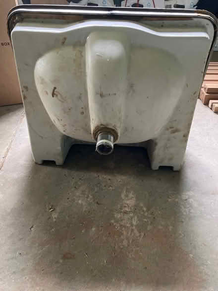 Photo of free Hand basin vitreous china (Kingsdown near Deal CT14) #2