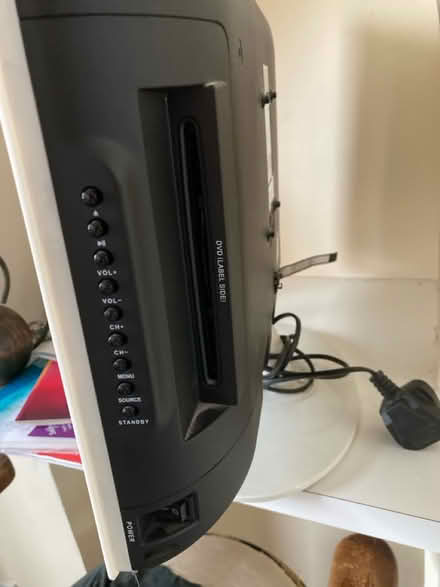 Photo of free TV and digital box (Wimbledon SW19 8) #4