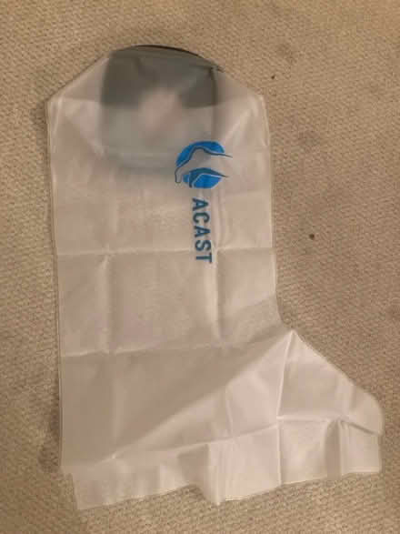 Photo of free Brand new leg cast cover (Stoke newington N16) #1