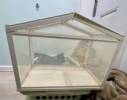 Photo of free Small greenhouse (Near Northeast / H St) #4