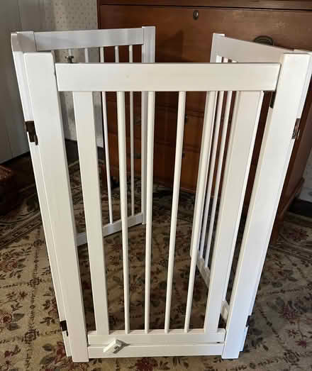 Photo of free Frisco Deluxe 4-Panel Wood Dog Gate (Chatham Township) #1