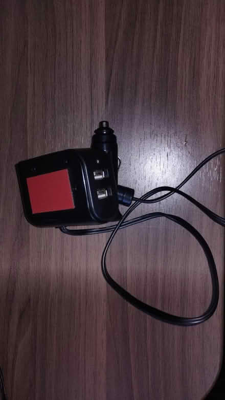 Photo of free 12/24v splitter (Gosport PO12) #2