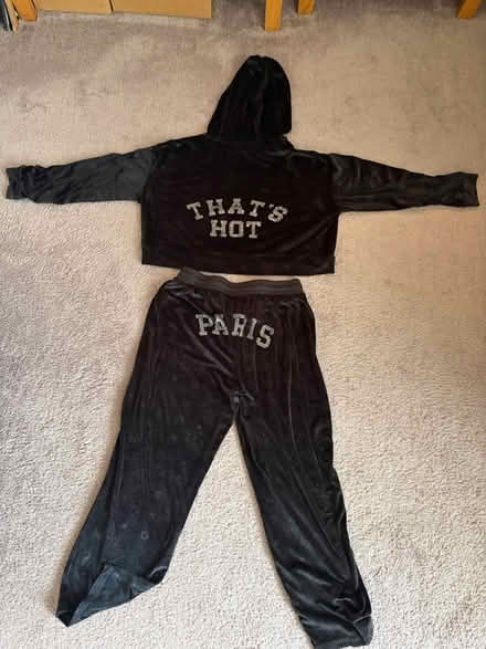 Photo of free (2) Outfits (West Side Alexandria) #1