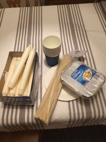 Photo of free Collection of kitchen cupboard items (New Hinksey OX1) #1