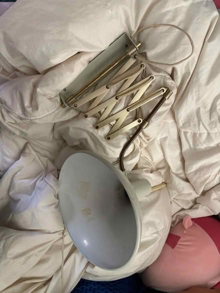 Photo of free Accordion lamp needs fixing (Rego Park Queens) #2