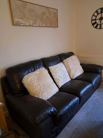 Photo of free Brown leather 3 seater sofa (Bonny Bank KY8) #1
