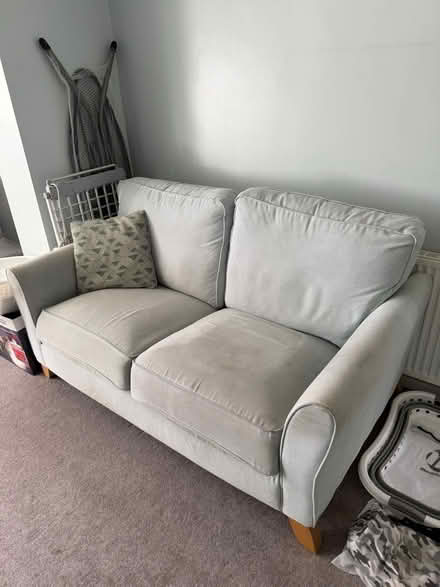 Photo of free Sofa Set (B47 5LE) #2