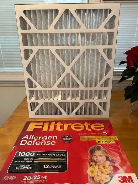 Photo of free FILTRETE 20” x 25” furnace filter (San Carlos-El Camino near Hull) #3