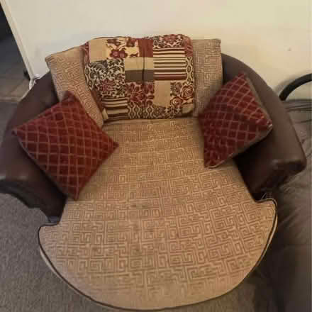 Photo of free Swivel sofa (Kirkstall LS5) #1