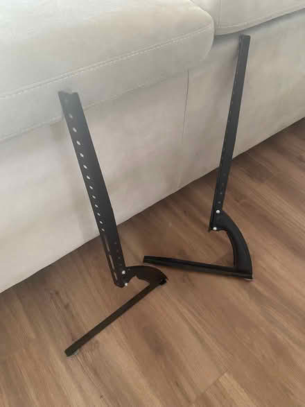 Photo of free TV stand universal (Rother TN39) #1