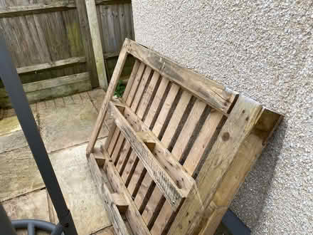 Photo of free 4 Pallets (Sandrerstead.) #3