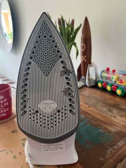 Photo of free Working TEFAL iron (SW155DU) #4