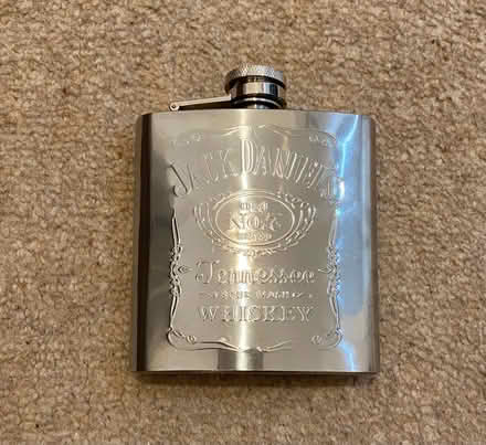 Photo of free Stainless steel flask (SE18) #1