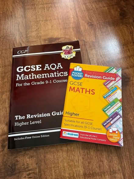 Photo of free GCSE AQA maths revision guides (N15) #1