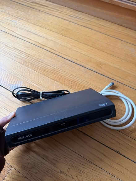 Photo of free analog-HD tv converter (Jamaica Plain, MA) #1