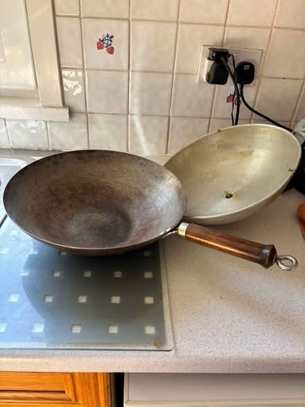 Photo of free Wok with lid (AB10) #2