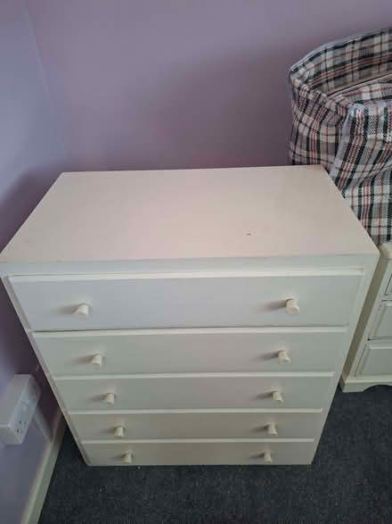 Photo of free White Chest of drawers (Ringmer BN8) #1