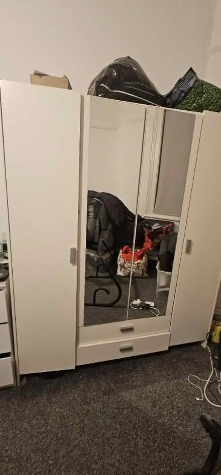 Photo of free Wardrobe (Streatham Hill) #1