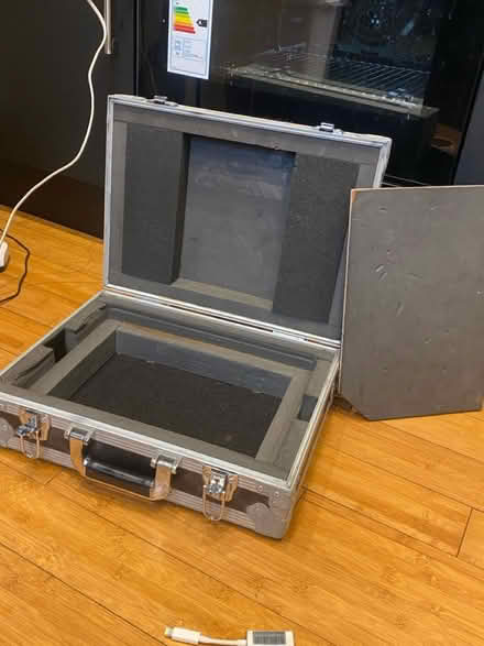 Photo of free Flight Case (BN2) #3