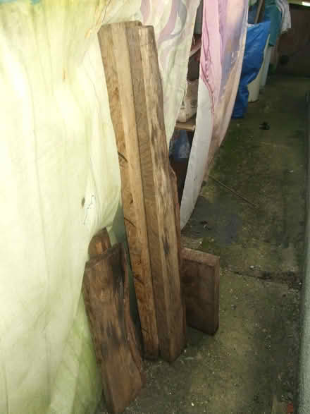 Photo of free offcut oak (Havering Grange RM1) #2