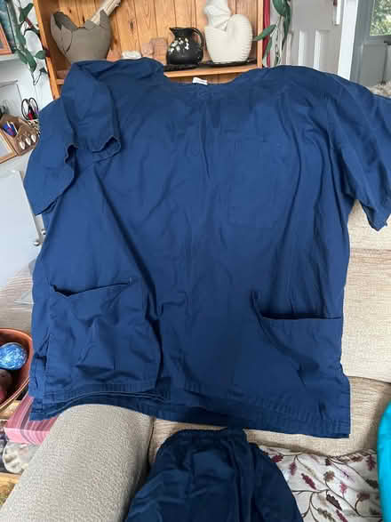 Photo of free Scrubs x2 sets (Aldrington BN3) #3