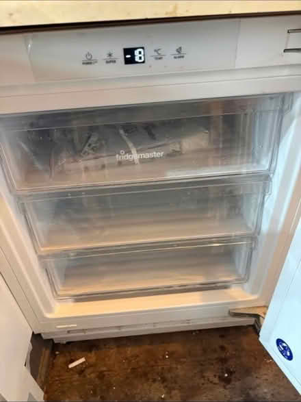 Photo of free Integrated fridge and freezer (Fleetwood FY7) #3