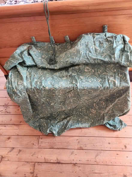 Photo of free Door curtain (Howle TF9) #1