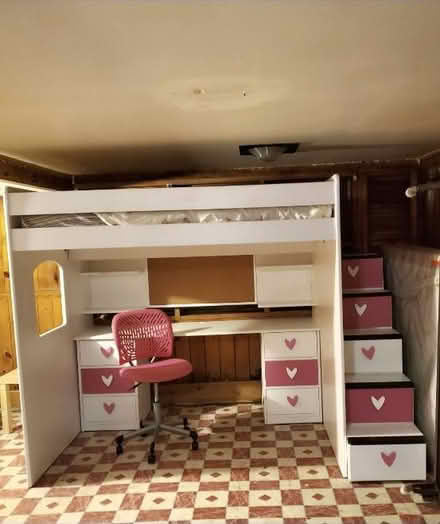 Photo of free Bed (Waterbury) #1