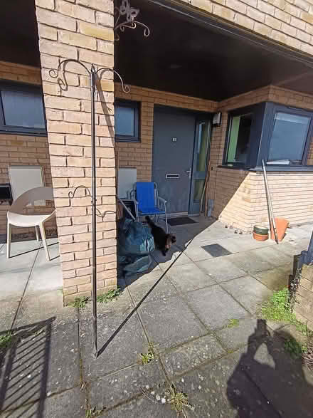 Photo of free Bird feeder holder (Normanton Springs S12) #1