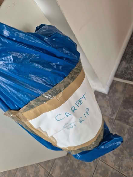 Photo of free Grey speckled carpet spare strip (Bexleyheath DA7) #1