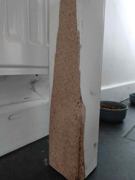 Photo of free Extendable table & chairs (Greengates BD10) #3