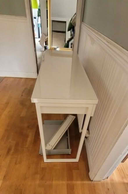 Photo of free Sturdy desk or hall table (Riverstick Cork) #3