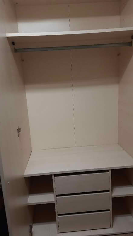 Photo of free Vgc glossy wardrobe (Byfleet KT14) #2