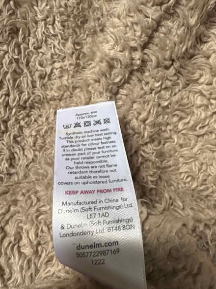 Photo of free Soft Beige Throw (E3) #3