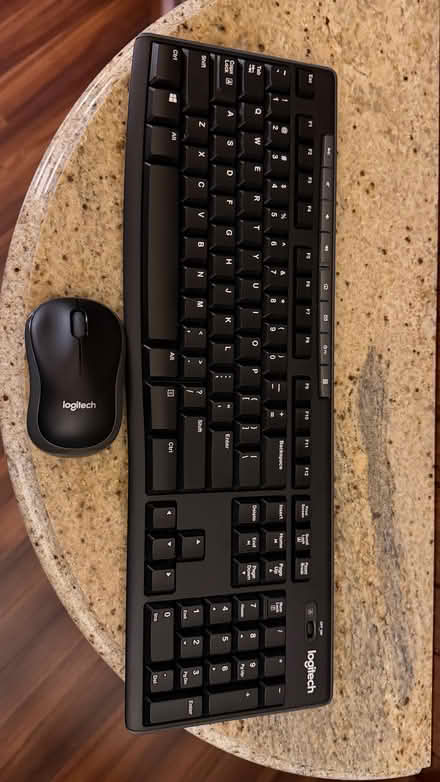 Photo of free Logitech keyboard and mouse (Kendal LA9) #2