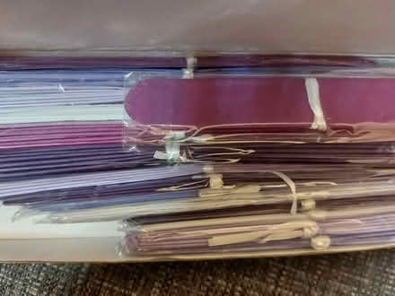 Photo of free Tissue paper pom pom display (Wrose BD2) #4