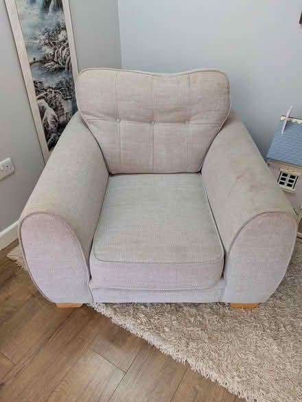 Photo of free Armchair (HR9) #2