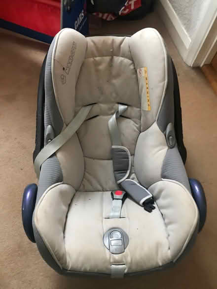 Photo of free Maxi Cosi car seat (Sidcup DA14) #1