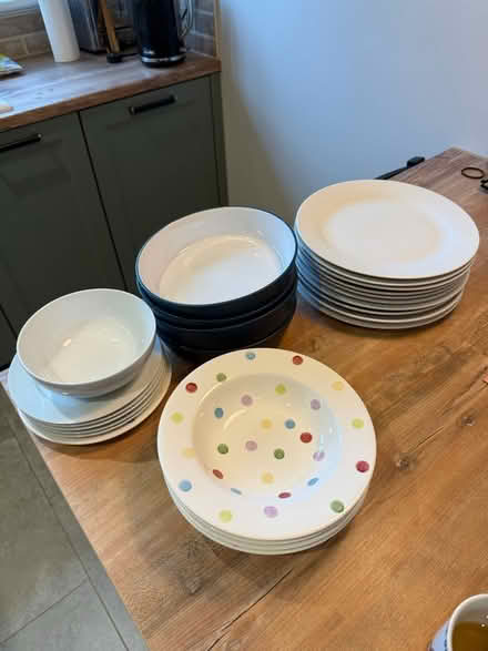 Photo of free Crockery (Wickford SS11) #1