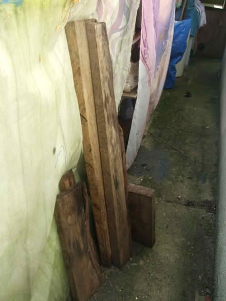 Photo of free offcut oak (Havering Grange RM1) #1